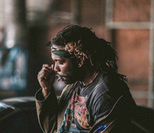 This Girl-Band is Genderless and They’re Breaking Down Barriers